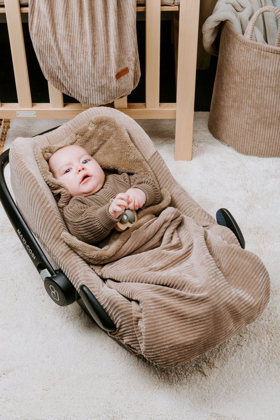 Baby's Only Voetenzak autostoel 0+ Sense - Clay - Zachte rib corduroy stof - Geschikt voor drie- en vijfpuntsgordel van Baby's Only — afbeelding 4