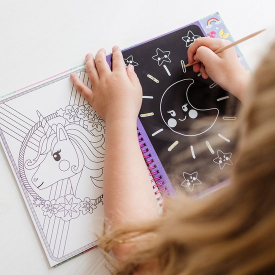 Totum Unicorn Scratchbook