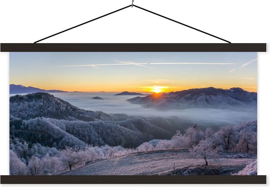 Porte-affiche avec affiche - Affiche scolaire - Hiver - Montagnes - Soleil - Soirée - 150x75 cm - Lattes noires