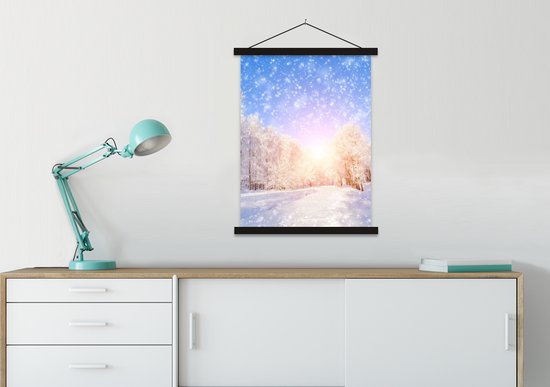Porte-affiche avec affiche - Affiche scolaire - Neige - Soleil - Hiver - 90x120 cm - Lattes noires