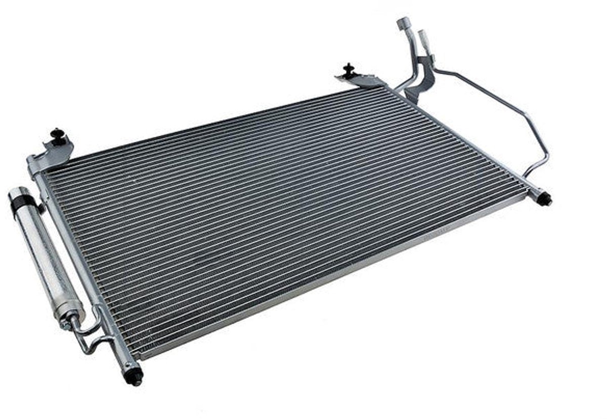 Condensor airconditioning OEM EGY16148ZC
