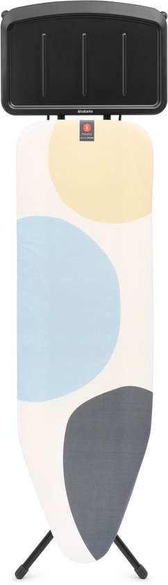 Strijkplank met bubbels print in pastelkleuren, met verstelbaar onderstel en zwarte strijkplankhoes.