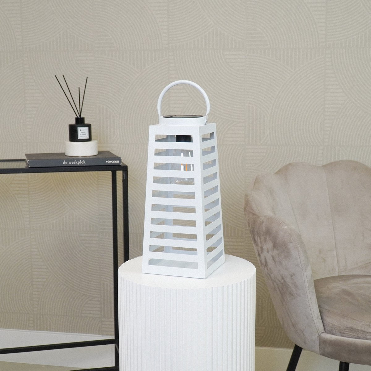 Housevitamin - Lantaarn - Windlicht - Solar - Metaal - Wit - 14x14x32,5cm - Sfeervolle Verlichting voor Buiten — cadeau in Wonen & Interieur - foto 6