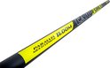 Zwarte hengel met gele opdruk "PARALLEL MULTI LENGTH 11.00M".