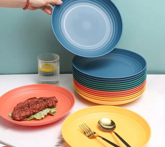 Dutchers® 36-Delig Kunstof Serviesset - Campingbestek set - BPA Vrij - Camping Borden - Bordenset - Dinerborden binnen en buiten - Vaatwasser-, Magnetron- & Vriezerbestendig - Kampeerset - Keukenset - Picknickset - Picknick - Onbreekbaar — afbeelding 5