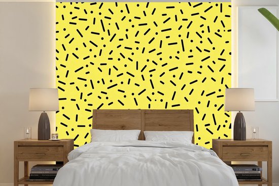 Behang - Fotobehang Gaming - Stippen - Strepen - Geel - Breedte 300 cm x hoogte 300 cm