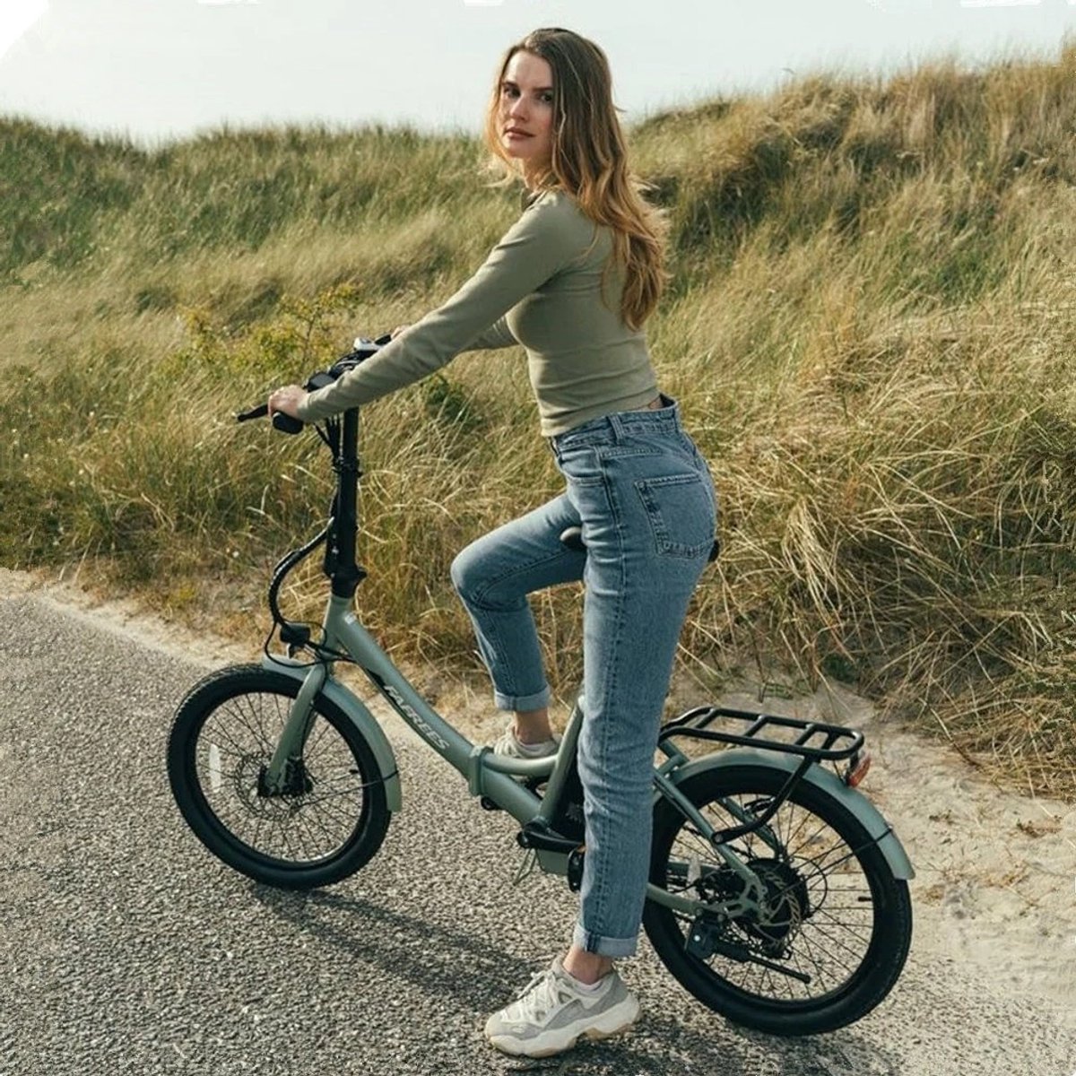 Fafrees 20 inch Elektrische fiets(155-195 cm), Elektrische vouwfietsen, e-bike, 250 W motor, 16,75 Ah accu, 35 N.M draaimoment, E-mountainbike, 25 km/u, bereik tot 130 km , Waterdicht IPX4, Pedelec vouwfiets met 7 versnellingen thumbnail 6