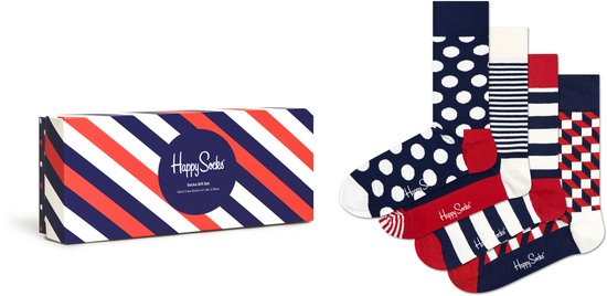 Happy Socks giftbox met een blauw, rood en wit gestreept patroon, met vier paar sokken: wit met blauwe polkadots, blauw met witte strepen, rood met witte strepen en blauw met rood-witte ruiten.