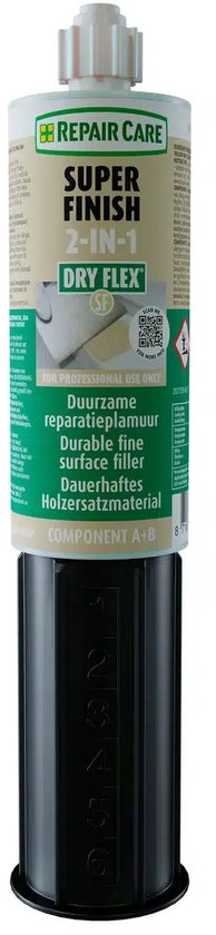 Tube REPAIR CARE SUPER FINISH 2-IN-1 DRY FLEX met doseerdop.