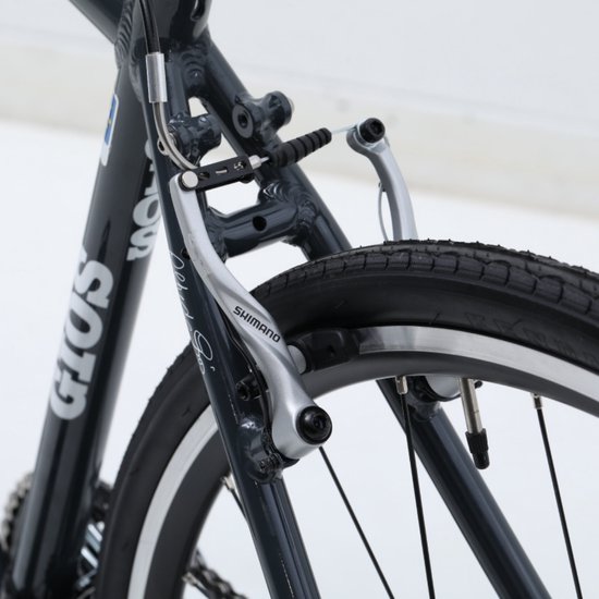 ESTARK® Universele Remblokjes - 2 SETS - V-brake Remschoen - 70 mm - Rubber - Set 4 Stuks - Fietsen Rubberen Remblok - Remschoenen - Remschoentjes - Remblokkenset - Verstelbaar - V brake - Remblok (2) van estark — afbeelding 3