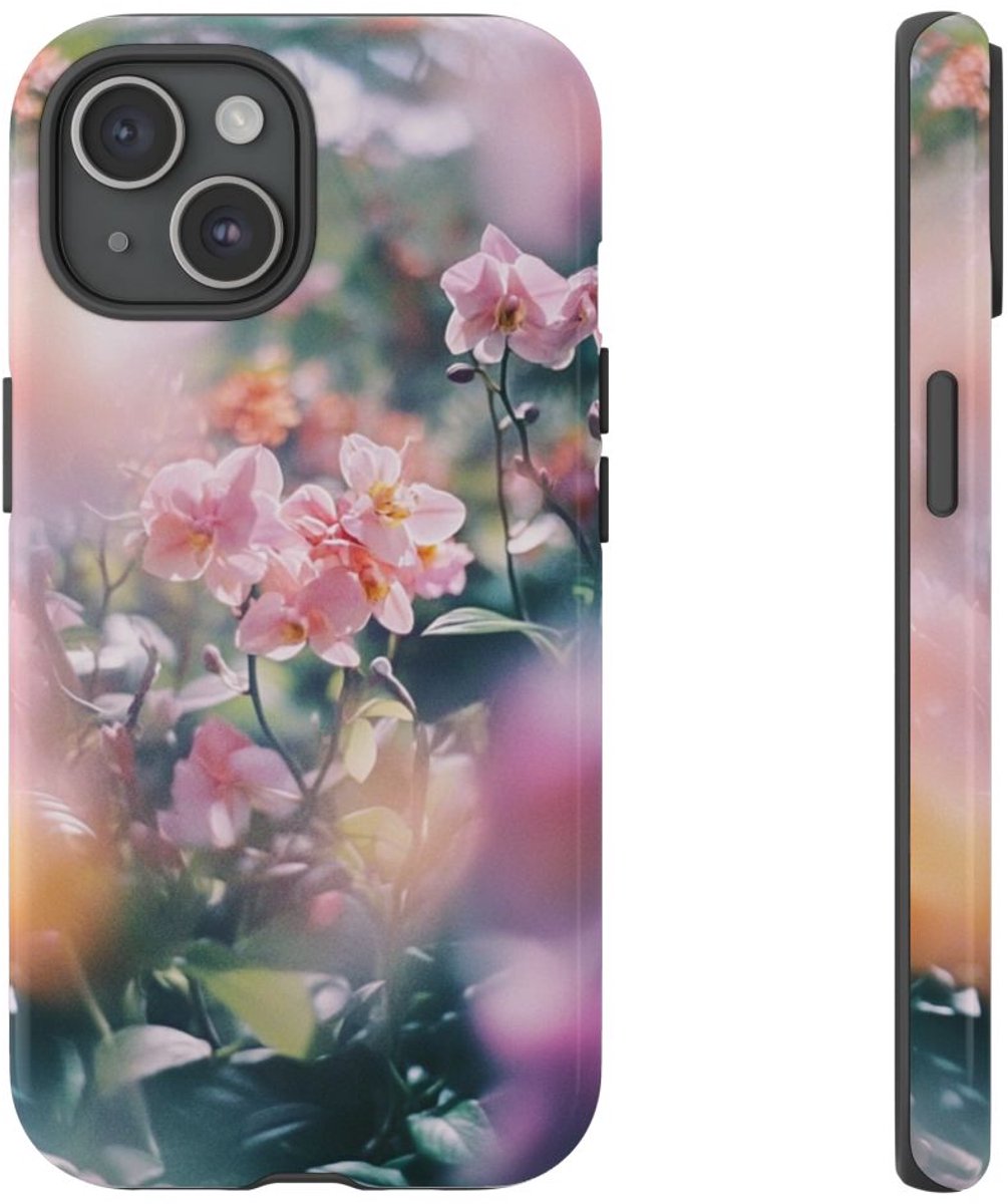 Zachte Roze Orchideeën Bloemenprint – Telefoonhoesje Geschikt voor iPhone 15