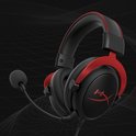 Zwarte gaming headset met rode accenten en "HX" logo. Verstelbare hoofdband met rode stiksels.