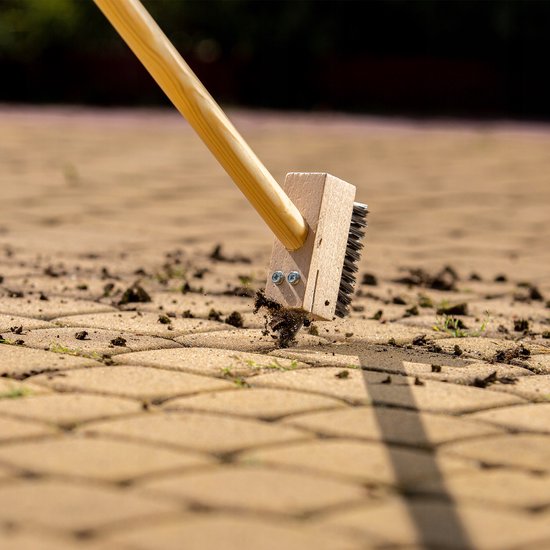 KADAX Bezem voor straatstenen, voegenbezem, onkruidborstel met lange steel van hout, bestrating met krabrand, voegenborstel met metalen borstelharen (houten steel) van Merkloos	 — afbeelding 4