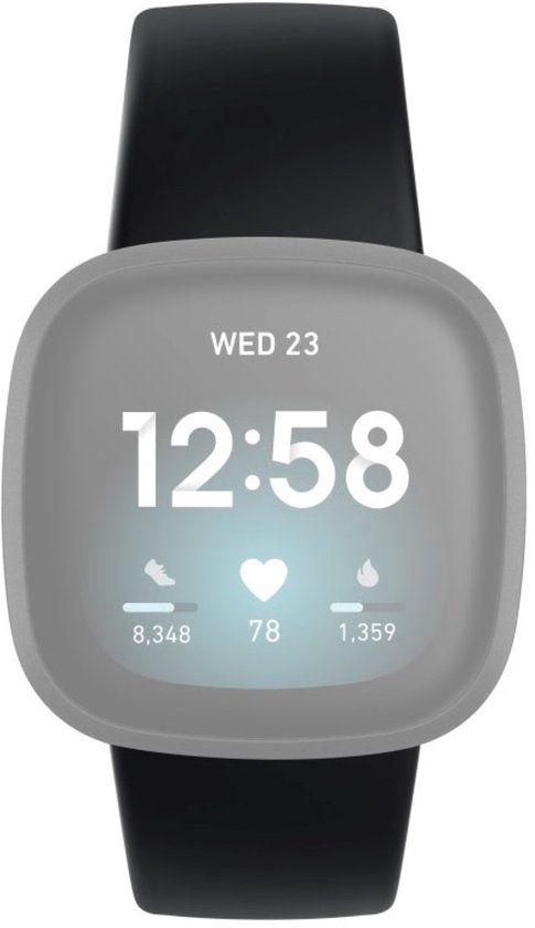 Fitbit noir avec lunette grise et écran lumineux affichant 12h58, fréquence cardiaque et pas.