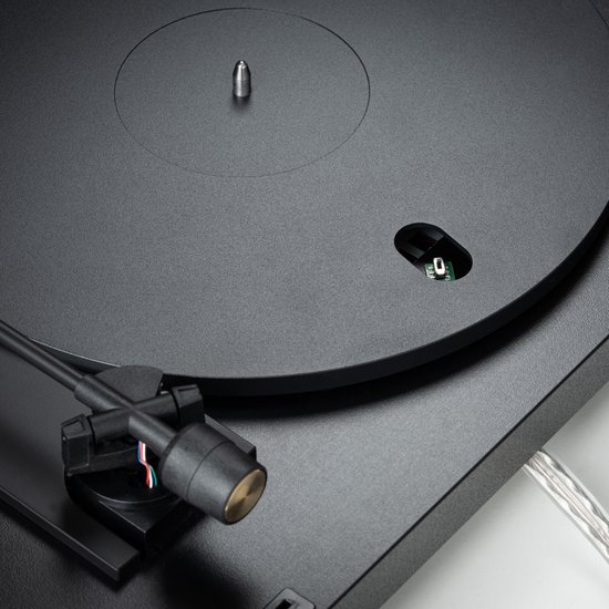 Pro-Ject A1.2 Volautomatische Platenspeler - Plug & Play - Ingebouwde phono-voorversterker - Aluminium draaiplateau - Zwart — afbeelding 3