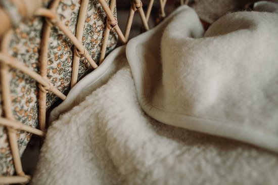 Alwero 3403 "Couverture Thumbled 100% laine" Naturel -