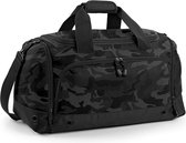 BagBase Sport Holdall / Duffelzak (Middernacht Camo)