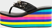 Uzurii Sandal Deluxe