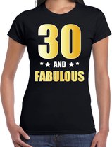 30 and fabulous verjaardag cadeau t-shirt / shirt - zwart - gouden en witte letters - voor dames - 30 jaar verjaardag kado shirt / outfit XS