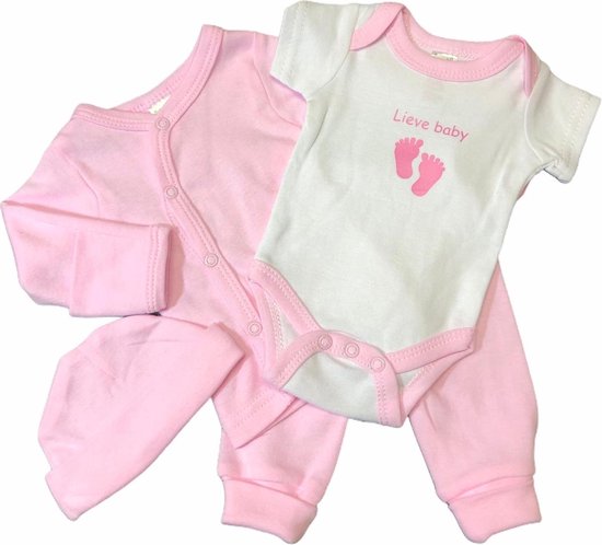 Lieve babykleertjes hotsell