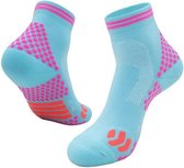 Inuk - Pro Sport Sokken - Roze Lichtblauw - Maat S-M (35-39) - Anti slip High Comfort - Naadloos - Second skin feel – Solide en comfort !
