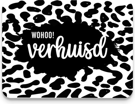 Studio Juulz - Verhuiskaart | 25 x WOHOO VERHUISD DIKKE ZWARTE STIPPEN VERFSPAT | stippen | Verhuiskaarten | Verhuizen | Adreswijziging | Verhuisbericht | Nieuw huis | Samenwonen | Lief | Modern | Huisjes | A6 | zwart wit | verfspat