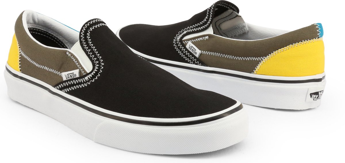 Vans Schoenen Slip-on CLASSIC-SLIP-ON_VN0A4U3819Y1 Unisex Zwart