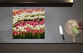 Inductieplaat Beschermer - Bloeiend Bloemenveld van Verschillende Kleuren Bloemen in de Lente - 58x55 cm - 2 mm Dik - Inductie Beschermer - Bescherming Inductiekookplaat - Kookplaat Beschermer van Wit Vinyl