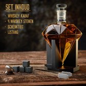 whisky lux Whisky Karaf Set – 900 ml – Diamant – Whiskey Decanter - Geschenk voor Mannen - 4 Whiskey Stenen - Schenktuit