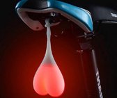 CHPN - Bikeballs - Fietsverlichting - Grappige fietsverlichting - Fietslampjes - Bike Balls - Rood Achterlicht - Bal verlichting - Cadeau - Grapje