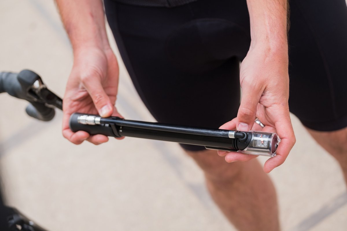 Crankbrothers Klic HV minipomp met manometer en CO2-inflator nu