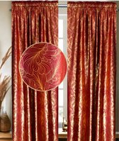 Verduisterende Gordijn van hoge kwaliteit Fluweel – Kant en klaar Rode kleur curtains met bloem ontwerp - 140x250 cm -Inclusief gordijnhaken voor Gordijnen rail + heb ook optie voor Gordijnen Buis