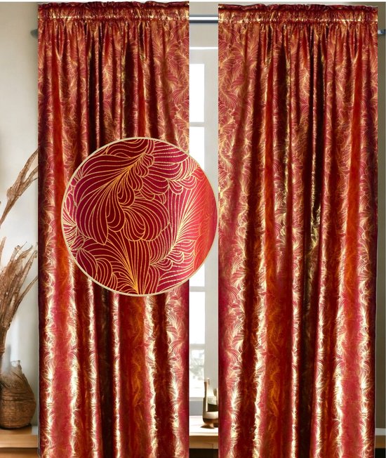 Verduisterende Gordijn van hoge kwaliteit Fluweel – Kant en klaar Rode kleur curtains met bloem ontwerp - 140x250 cm -Inclusief gordijnhaken voor Gordijnen rail + heb ook optie voor Gordijnen Buis