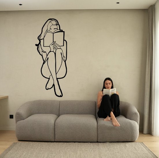 Vrouw18 - Silhouette - Metaalkunst - Rood - 90 cm- Line Art Decoratie - Muur Decoratie- Cadeau voor Vrouw- Inclusief ophangsysteem