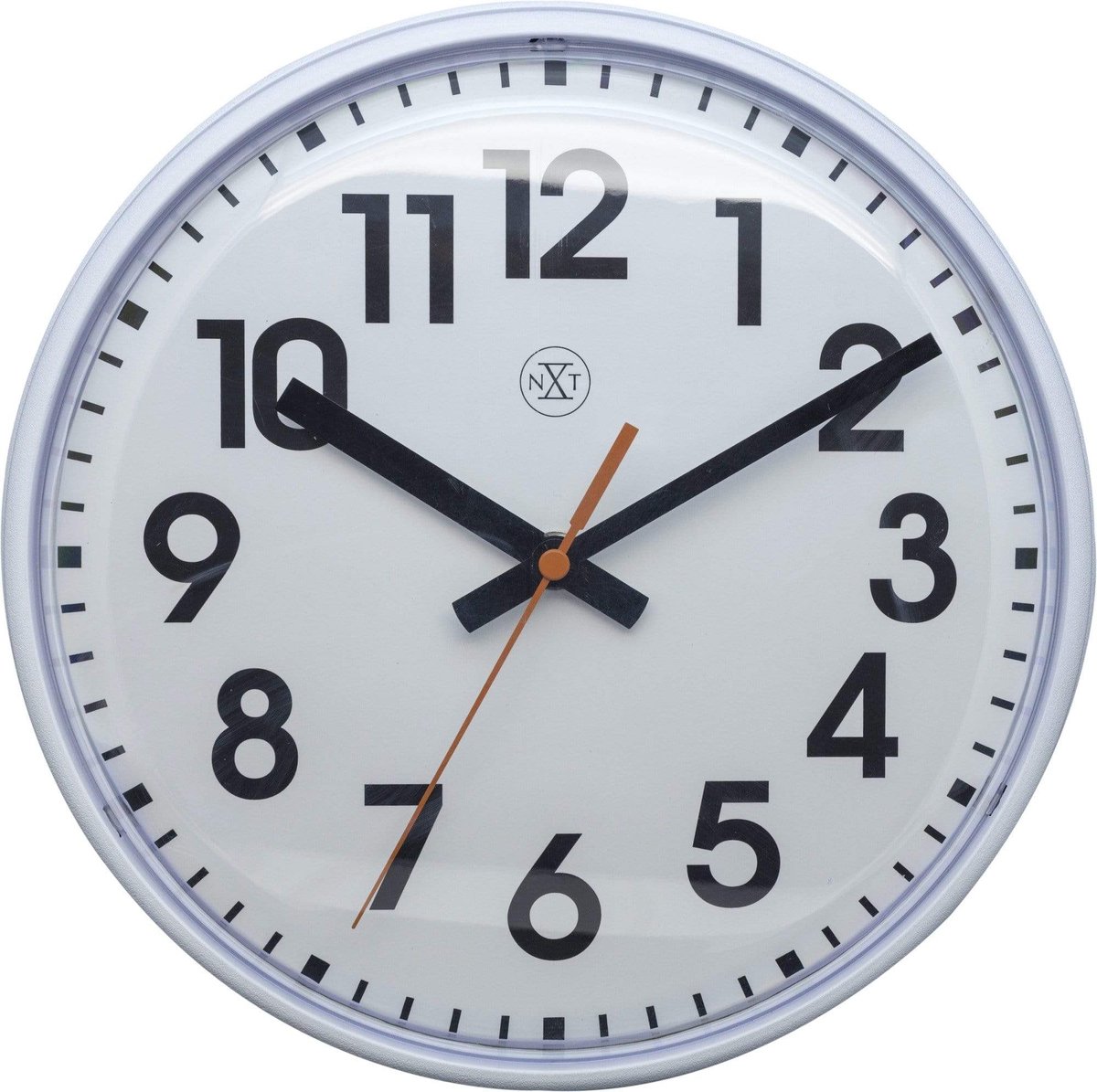 nXt Peter – Wandklok – 26 cm – Plastic – Wit – Stil