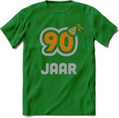 90 Jaar Feest T-Shirt | Goud - Zilver | Grappig Verjaardag Cadeau Shirt | Dames - Heren - Unisex | Tshirt Kleding Kado | - Donker Groen - M
