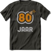 80 Jaar Feest T-Shirt | Goud - Zilver | Grappig Verjaardag Cadeau Shirt | Dames - Heren - Unisex | Tshirt Kleding Kado | - Donker Grijs - XL