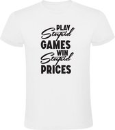 Play stupid games win stupid prices Heren t-shirt | gamen | prijzen | stom | grappig | cadeau | Wit