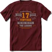 17 Jaar Legend T-Shirt | Goud - Zilver | Grappig Verjaardag Cadeau | Dames - Heren | - Burgundy - S