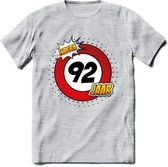 92 Jaar Hoera Verkeersbord T-Shirt | Grappig Verjaardag Cadeau | Dames - Heren | - Licht Grijs - Gemaleerd - 3XL