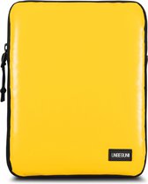 iPad mini 6 hoes (van gerecycled materiaal) - Gele sleeve/case voor 8.3 inch iPad mini 6th generation (2023/2024) - Duurzame keuze