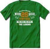 25 Jaar Legend T-Shirt | Goud - Wit | Grappig Verjaardag en Feest Cadeau Shirt | Dames - Heren - Unisex | Tshirt Kleding Kado | - Donker Groen - L