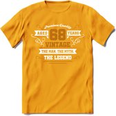 68 Jaar Legend T-Shirt | Goud - Wit | Grappig Verjaardag en Feest Cadeau Shirt | Dames - Heren - Unisex | Tshirt Kleding Kado | - Geel - XXL