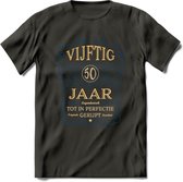 50 Jaar Legendarisch Gerijpt T-Shirt | Royal Blue - Ivoor | Grappig Verjaardag en Feest Cadeau Shirt | Dames - Heren - Unisex | Tshirt Kleding Kado | - Donker Grijs - 3XL