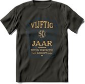 50 Jaar Legendarisch Gerijpt T-Shirt | Royal Blue - Ivoor | Grappig Verjaardag en Feest Cadeau Shirt | Dames - Heren - Unisex | Tshirt Kleding Kado | - Donker Grijs - S