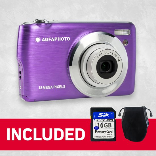 Paarse AgfaPhoto digitale camera, 18 megapixels, 8x optische zoom, met SD-geheugenkaart en cameratas.