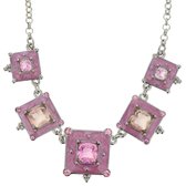 Korte ketting met roze stenen