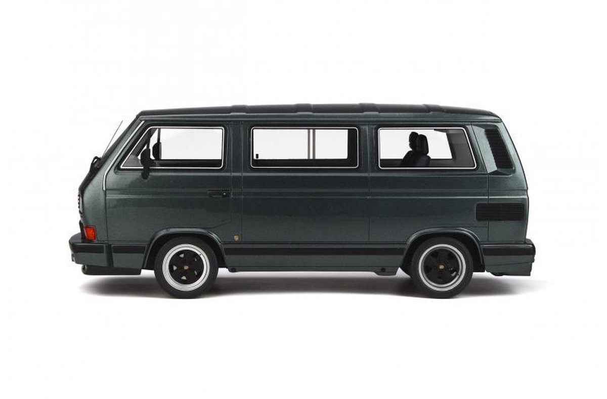 Volkswagen Transporter T32 - Porsche B32 - Ottomobile modelauto 1