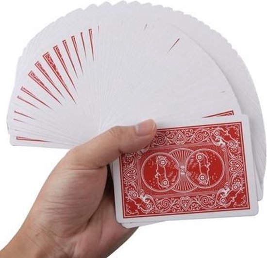 Magic Trick Toy 鈥 Two to One Card Laad Master Hand
