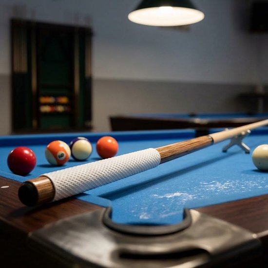 Witte keugrip voor biljart – antislip grip hoes voor poolkeu en snookerkeu – geribbelde biljart keu grip met structuur – 1 stuk keu accessoire voor pool en snooker — afbeelding 3